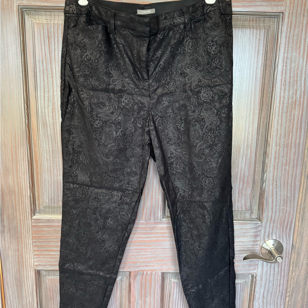 Elegant Maurice’s Black Paisley Women's Pants